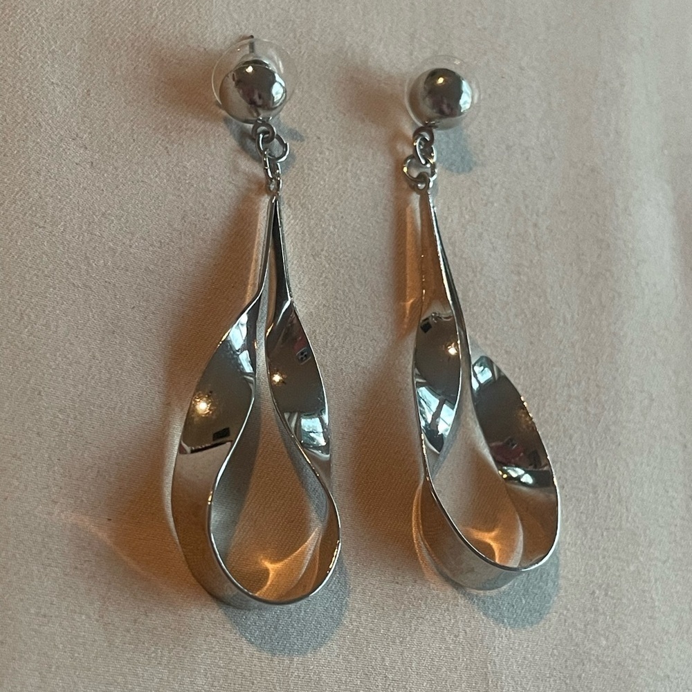 Silver Ribbon Drop Earrings - Picture 2 of 4